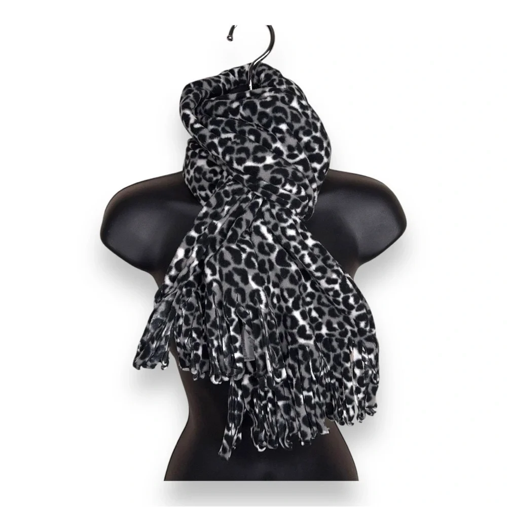 GREY FLEECE LEOPARD PRINT SCARF RETRO FRINGE GOTH ROCKABILLY PSYCHOBILLY